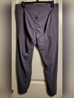 NWOT Halara Gray Booty Poppin Scrunch Butt 7/8 Leggings XL